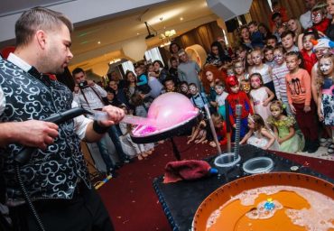 Шоу мыльных пузырей