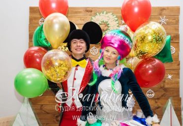 Дед Мороз и Снегурочка в офис